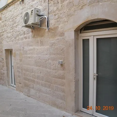 Bed and Breakfast Zinnanna Κοράτο